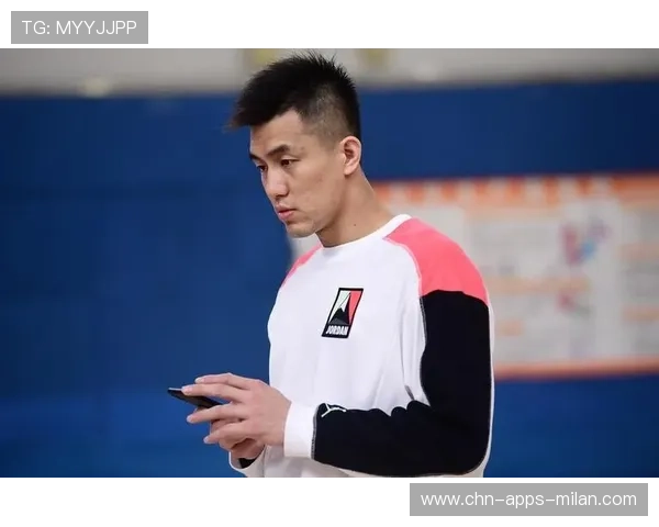 郭艾伦直播唱歌跑调，全网笑疯