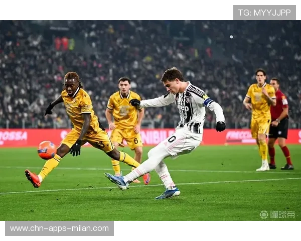 尤文中后场联动为快攻提供强力支持