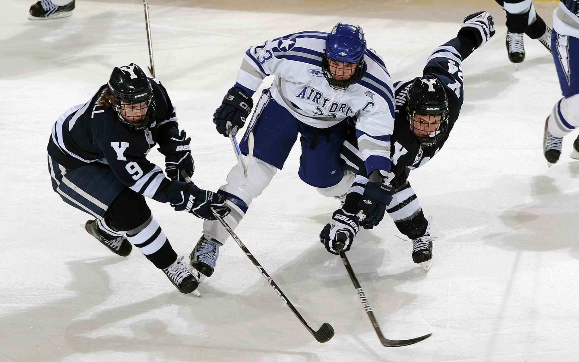 传统劲旅寻重塑巅峰之路