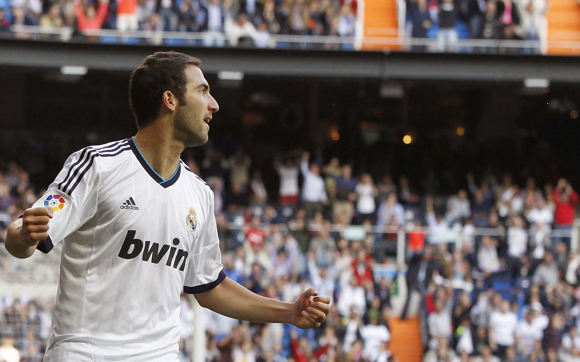 体育新闻中心推动体育赛事虚拟直播技术落地应用，体育直播系统开发