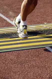 全国青少年超短跑锦标赛创纪录不断，全国青少年短跑比赛视频